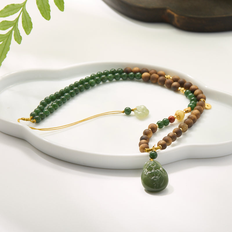 Serenidad y Alegría | Collar de Buda Maitreya en Ágata y Jade Hetian